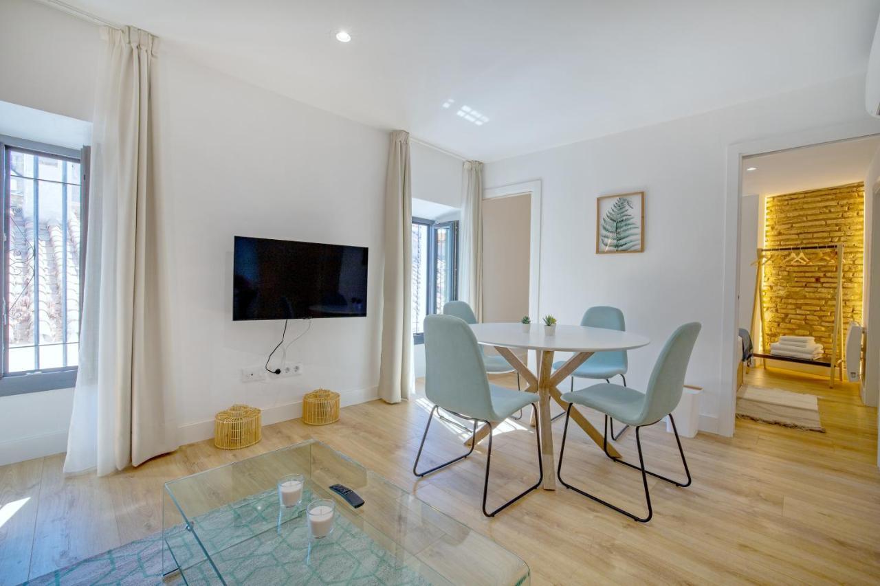 Victoria Suites Apartments Кордова Екстер'єр фото